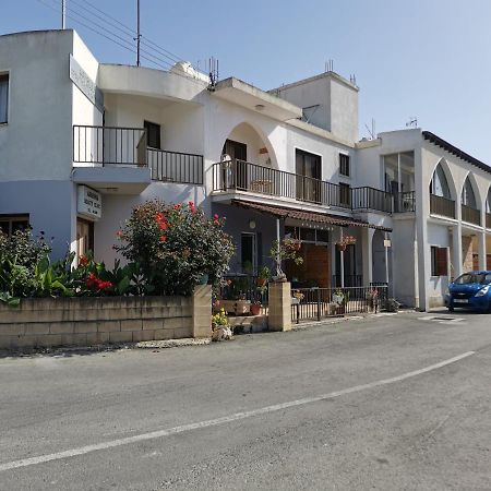 Hamboula Polis Exterior foto